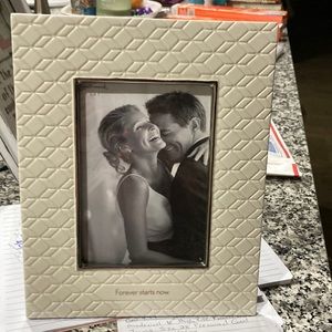 Hallmark 5X7 Picture Frane